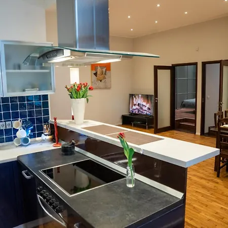 Apartment Rataskaevu 6